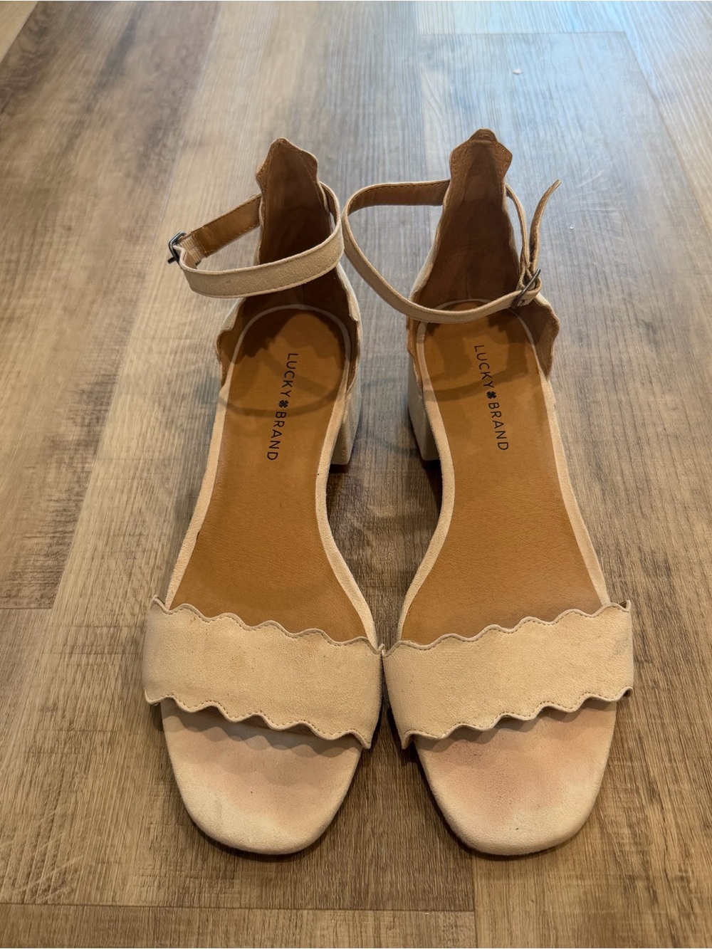 Lucky Brand Women's Scalloped Ankle-Strap Sandals in Cream Size 10